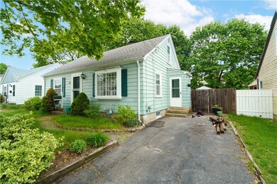56 Barber Ave, Warwick, RI 02886 - photo 2