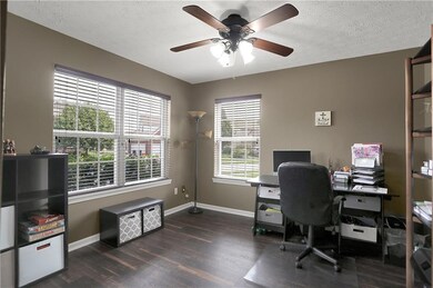 5729 Yorktown Rd, Plainfield, IN 46168 - photo 5