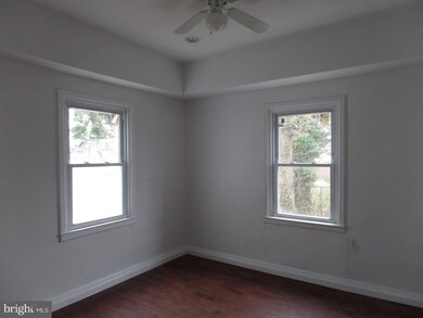 2621 Berwick Ave, Parkville, MD 21234 - photo 5