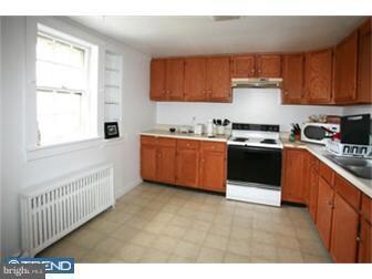 2524 Bogarts Tavern Rd unit 2ND FL, Doylestown, PA 18902 - photo 3