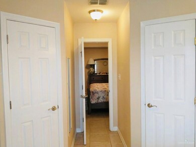 924 E Dorothy Cir, Pharr, TX 78577 - photo 7