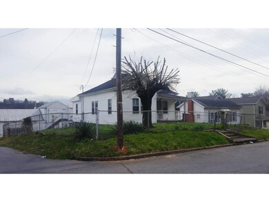 1012 E Market St, Johnson City, TN 37601 - photo 4