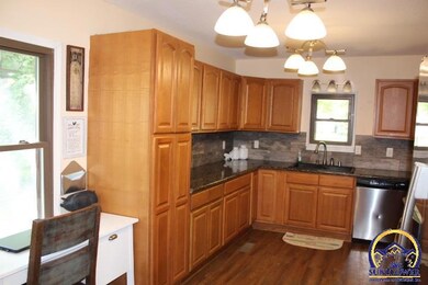 13542 SW K4 Hwy, Topeka, KS 66610 - photo 7