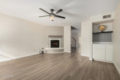 1425 E Desert Cove Ave unit 15A, Phoenix, AZ 85020 - photo 7