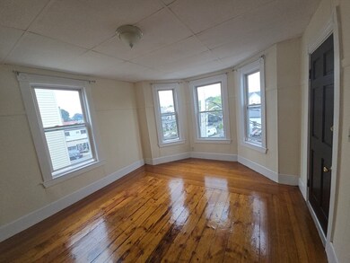 7 Chatham St unit 3, Lynn, MA 01902 - photo 2
