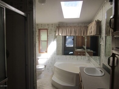 160 E Reidhead St, Show Low, AZ 85901 - photo 6