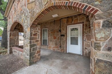 315 Cleveland Ave, Weatherford, TX 76086 - photo 5