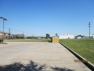 6962 W T c Jester Blvd, Houston, TX 77091 - photo 7