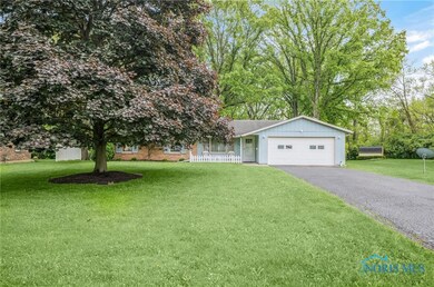 1205 Glen Meadow Dr, Findlay, OH 45840 - photo 2