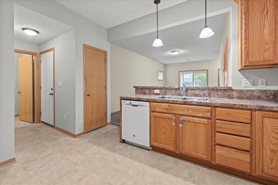 932 Crossing Way, Delano, MN 55328 - photo 4