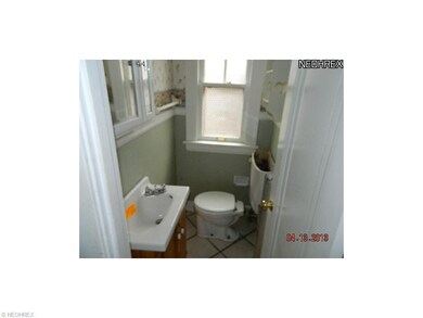 3410 Blanche Ave, Cleveland, OH 44118 - photo 7