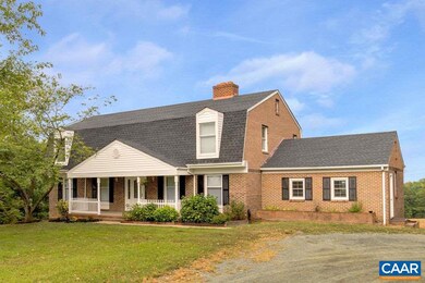 4068 Saddlewood Dr, Charlottesville, VA 22902 - photo 2