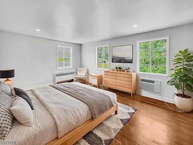 5B Troy Dr unit 1, Springfield, NJ 07081 - photo 4