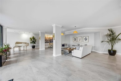 1050 Longboat Club Rd unit 301, Longboat Key, FL 34228 - photo 4