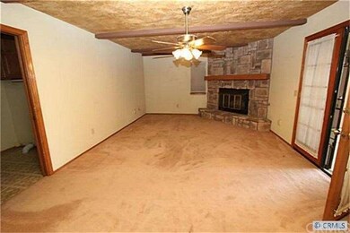 14315 Woodland Dr, Victorville, CA 92395 - photo 2