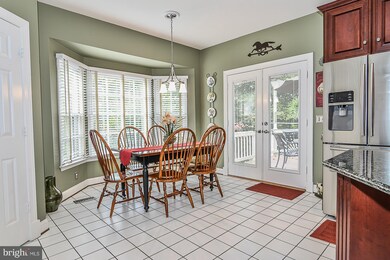 3510 Commodore Ct, Herndon, VA 20171 - photo 5