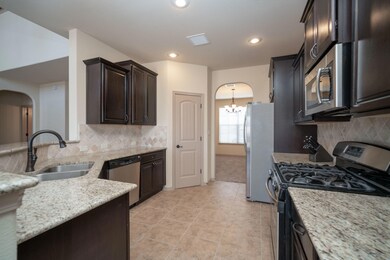 14336 Desert Sunset Dr, Horizon City, TX 79928 - photo 4