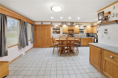 4105 Kennedy Dr, Butler, PA 16001 - photo 5