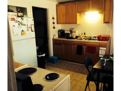 407 3rd St unit 3A, Rollinsford, NH 03869 - photo 2