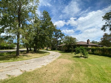 Sitting a large lot with no restrictions (per seller)