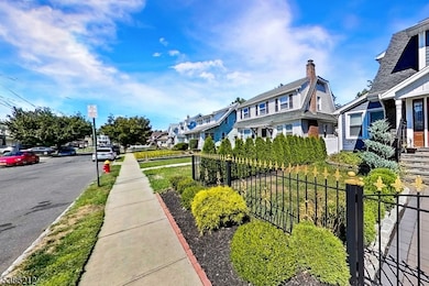 64 Van Houten Place, Belleville, NJ 07109 - photo 5