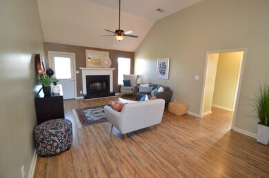 208 Settlers Trail, Warner Robins, GA 31088 - photo 6