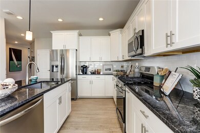 Builder images of a previously built decorated mod
