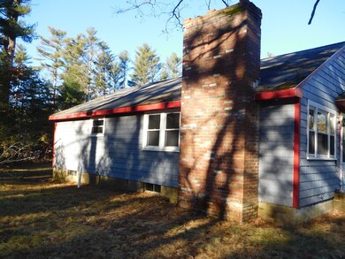 7 Bates Pond Rd, Carver, MA 02330 - photo 5