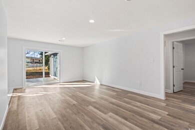 8 Ryan Ln, Myrtle Beach, SC 29579 - photo 5