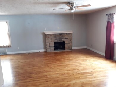 207 Ridge St, La Porte, IN 46350 - photo 2