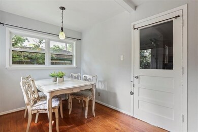 1517 Ronson Rd, Houston, TX 77055 - photo 6