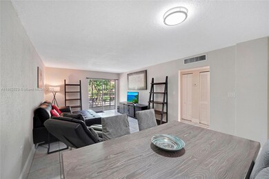 1810 W 56th St unit 3204, Hialeah, FL 33012 - photo 5