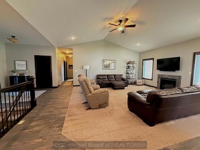 3310 Pinehurst Place, Grand Island, NE 68803 - photo 3