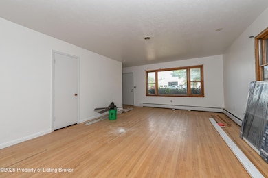 1467 Villard St W, Dickinson, ND 58601 - photo 4