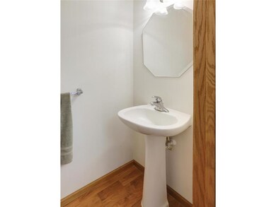 Web-Friendly-16375-Timber-Crest-Drive-Southeast-Pr