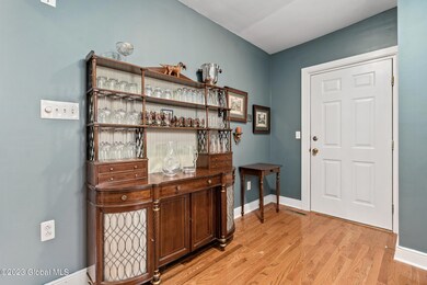 125 Circular St unit 2, Saratoga Springs, NY 12866 - photo 4