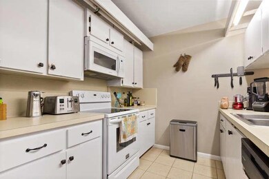 628 6th Way West Palm Beach FL-small-011