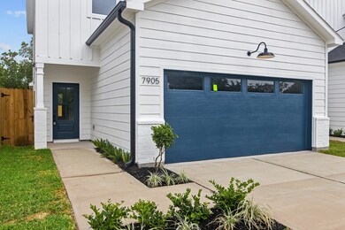 7905 James Franklin St, Houston, TX 77088 - photo 2