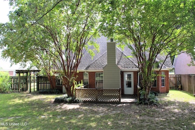 6647 Renee Dr, Olive Branch, MS 38654 - photo 2