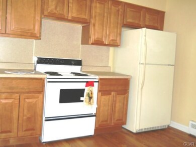 1713 Juniper Dr, Whitehall, PA 18052 - photo 6