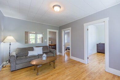 36 Leeman St unit 4, Portland, ME 04103 - photo 2