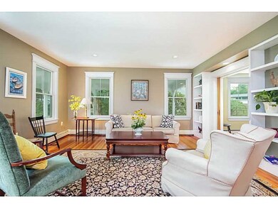 35 Willett Rd, Saunderstown, RI 02874 - photo 2