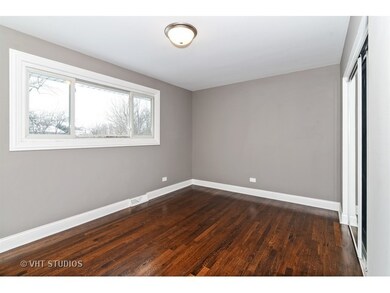 17208 Central Park Ave, Hazel Crest, IL 60429 - photo 5