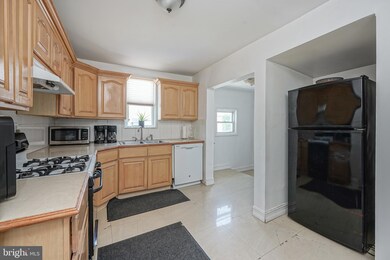 1164 Berkley Rd, Gibbstown, NJ 08027 - photo 7