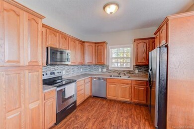 4 Carter Hill Dr unit 11, Leicester, NC 28748 - photo 4