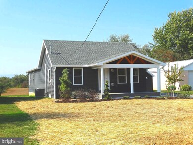 3719 Sycamore Grove Rd, Chambersburg, PA 17202 - photo 2