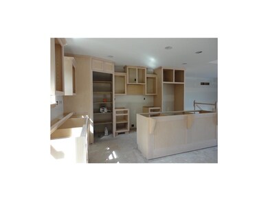 HARDWOOD, QUARTZ COUNTERS, AND STAINLESS APPLIANCE