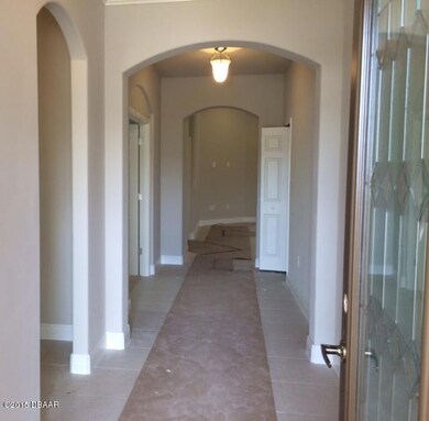 Foyer with rounded arches