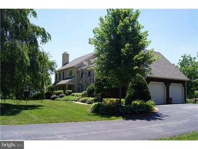 609 Aberdeen Rd, Kennett Square, PA 19348 - photo 2