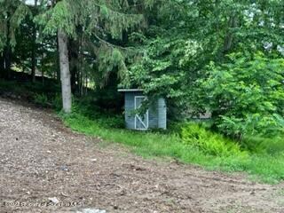 304 Hon Ln, Lake Winola, PA 18625 - photo 4